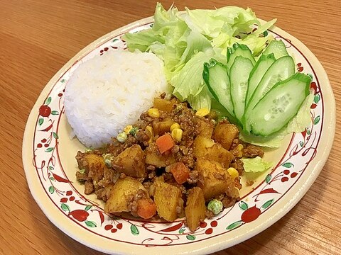 じゃがいものドライカレー風炒め